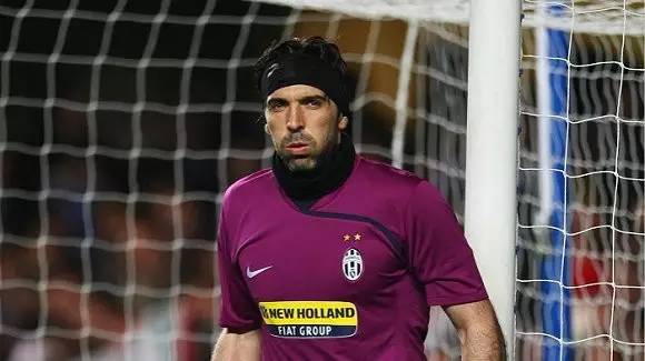 每体：巴萨有罗克20%转会分成，若5000万欧转会可获1000万欧