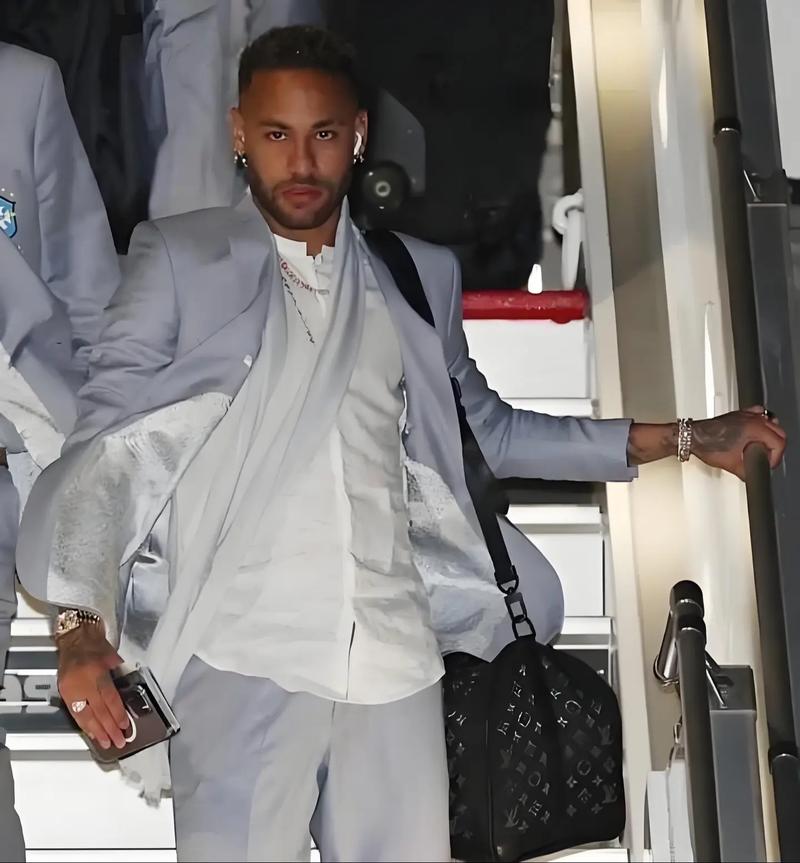 莫雷托：热刺和纽卡考察小斯坦科维奇，国米对球员保持着关注